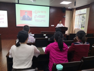 黨員領(lǐng)導(dǎo)公務(wù)人員