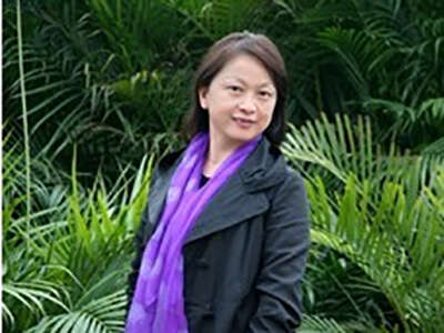 貴州大學公務人員培訓師資黃莉