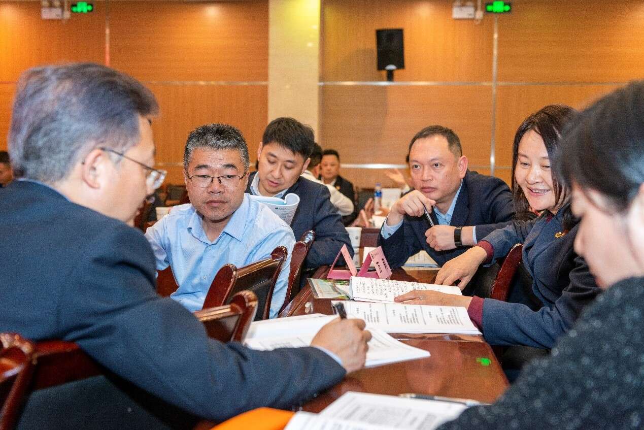 2021年中國人壽財險四川小西藏分公司中高層管理公務人員黨性修養暨管理能力提升培訓班在武漢大學舉辦