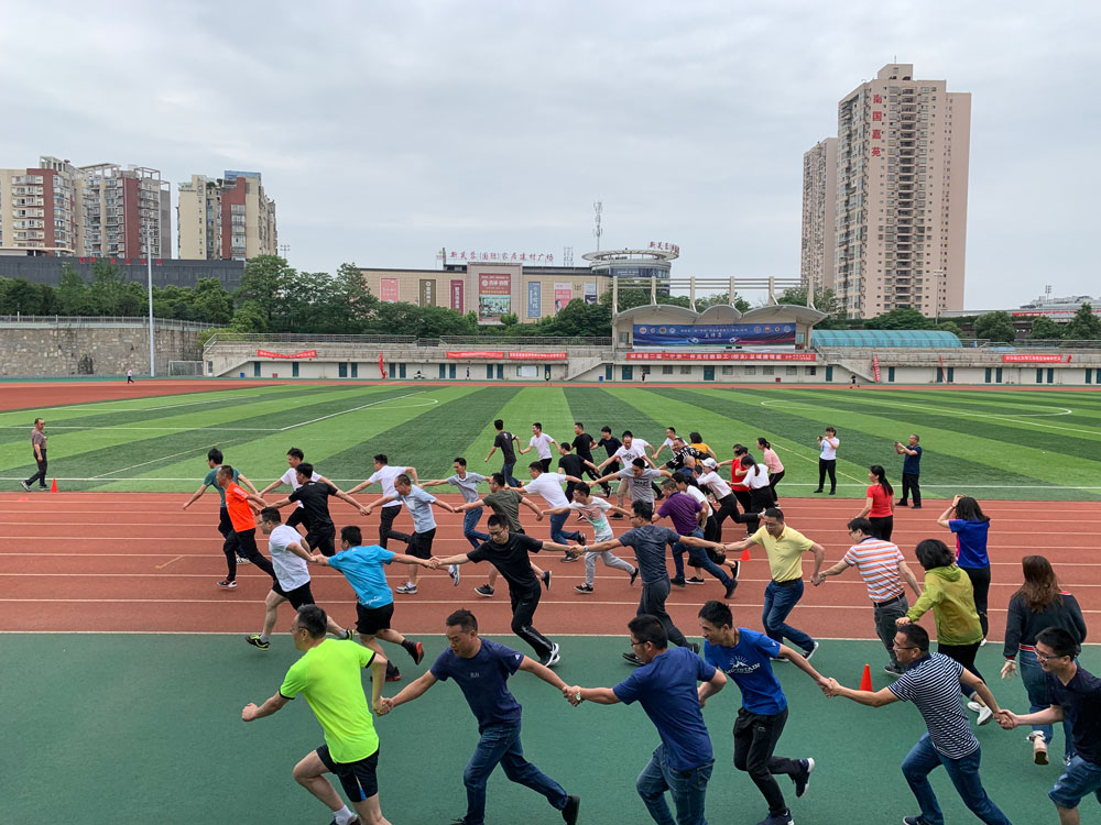 廣州局集團公司班組建設專兼職管理人員培訓班團隊執行力拓展訓練