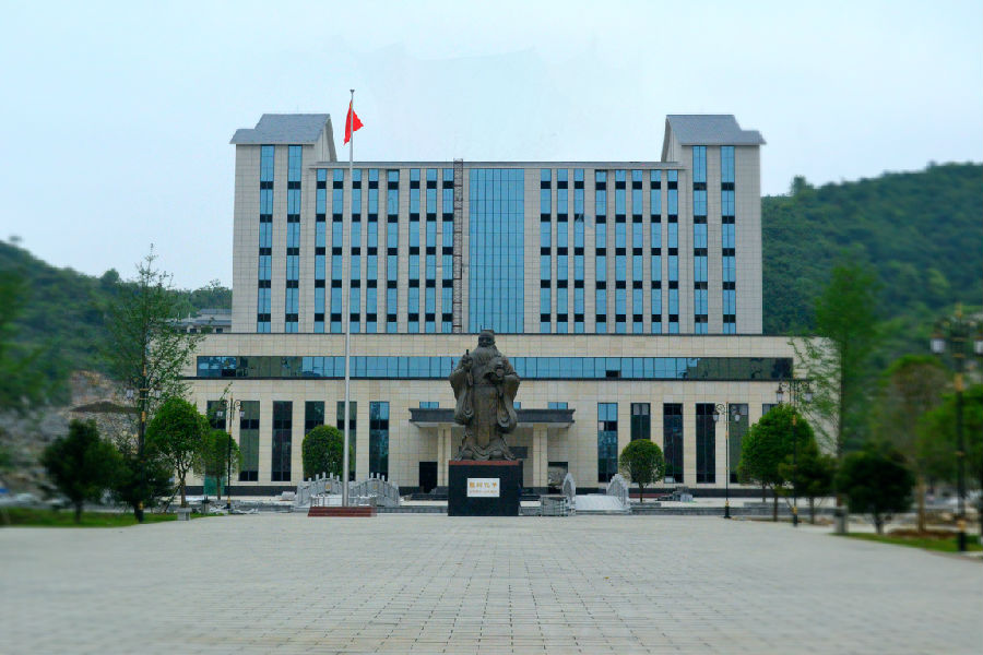 貴州民族大學(xué)人文科技學(xué)院（大學(xué)城校區(qū)）